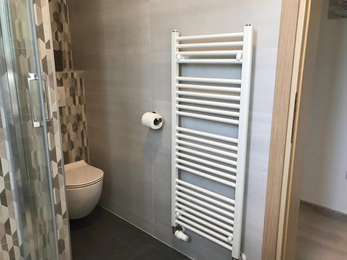Apartments Zlatko & Mira Dorcic Baska  Ngoại thất bức ảnh