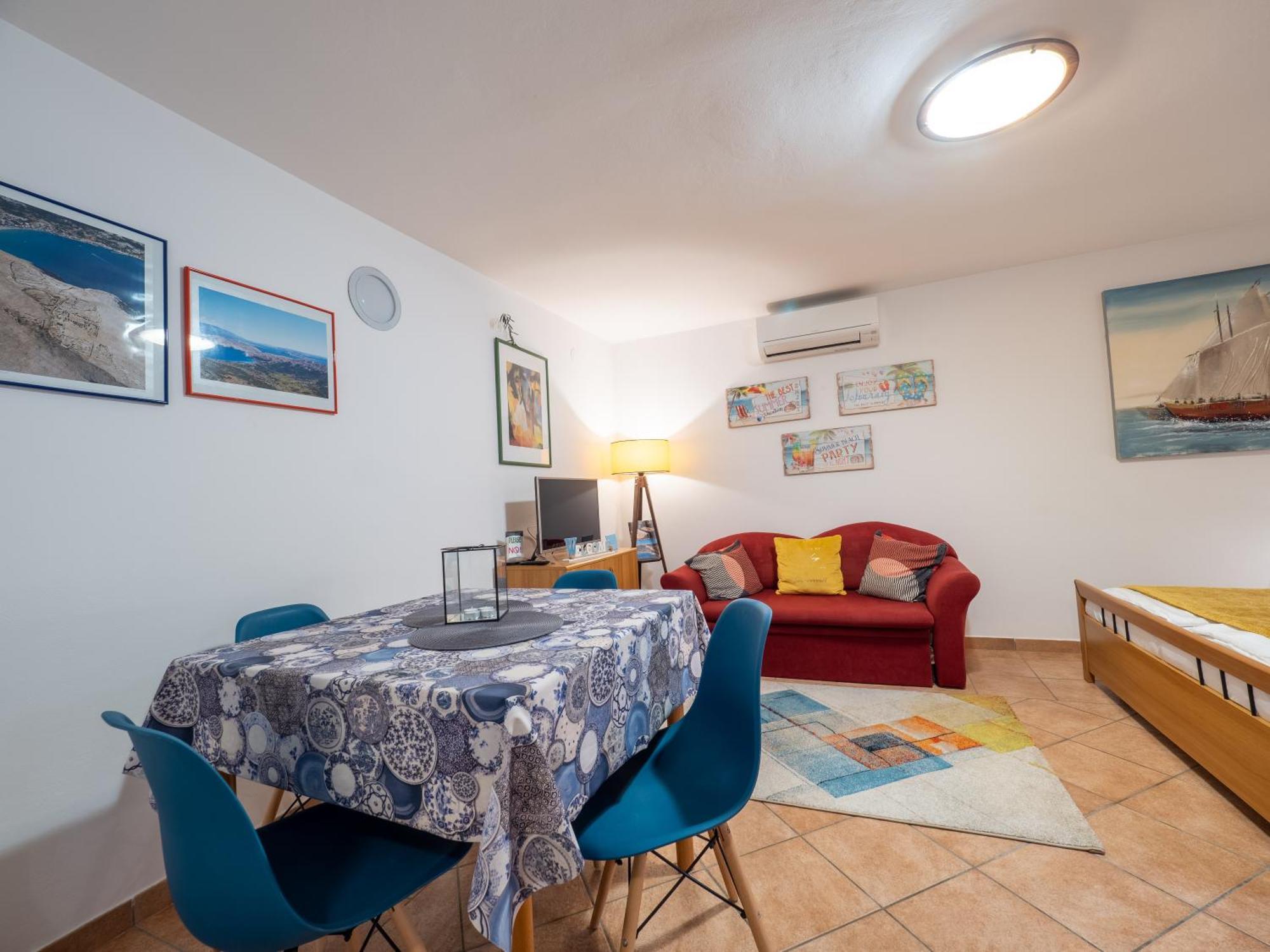 Apartments Zlatko & Mira Dorcic Baska  Phòng bức ảnh